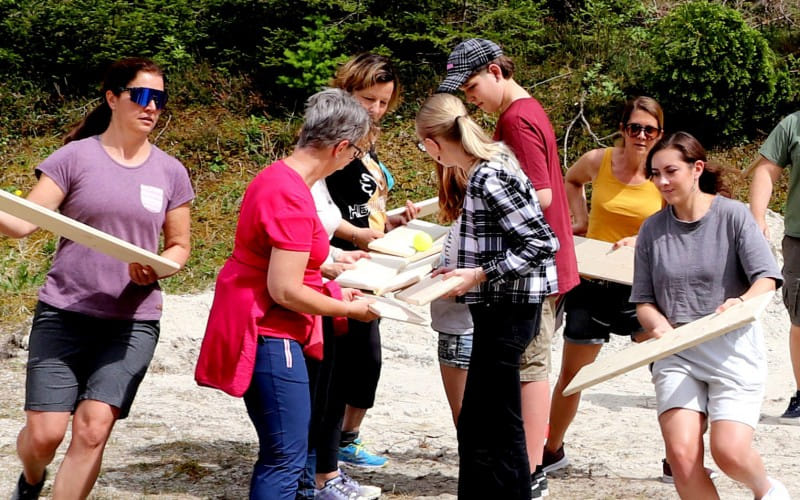 schnelles_brett_team_building3.jpg